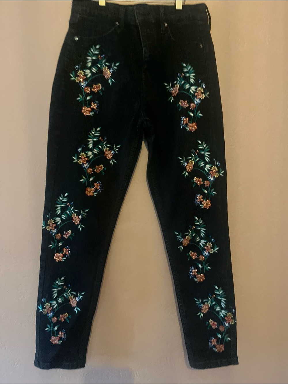 JAMIE women jeans size W28
L30 black